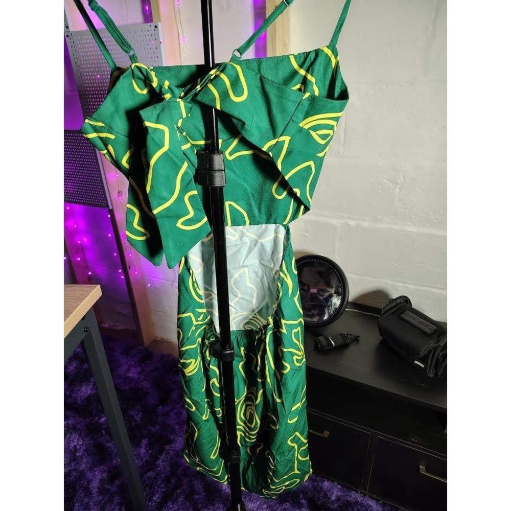 SHEIN Green‎ Yellow Abstract Swirl Print Tie Front Crop Top Skirt Set Women S - Picture 4 of 5